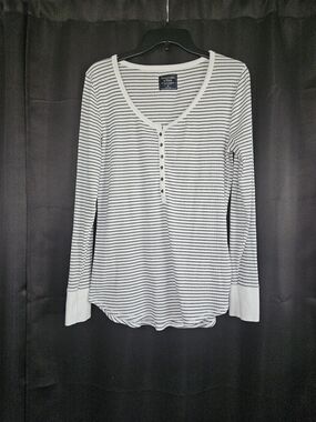 Abercrombie & Fitch White with Black Thin Stripe Long-Sleeve Henley